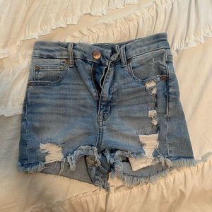 💋 American Eagle high waisted shorts